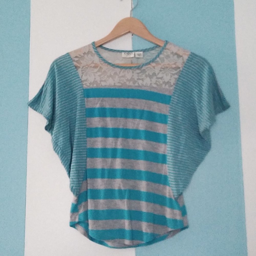 CATO Girls Gray Blue Stripped Lace Short Sleeve Shirt